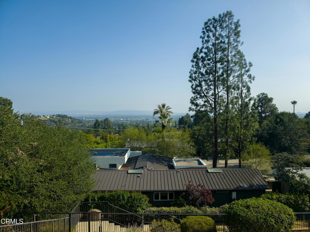 1212 Arno Drive