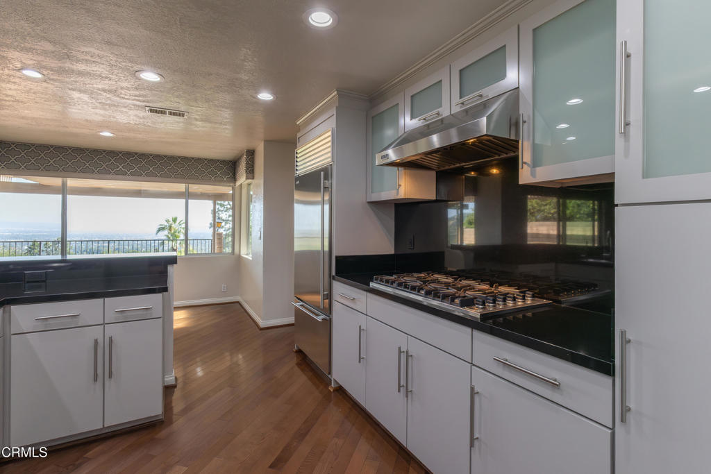 1212 Arno Drive