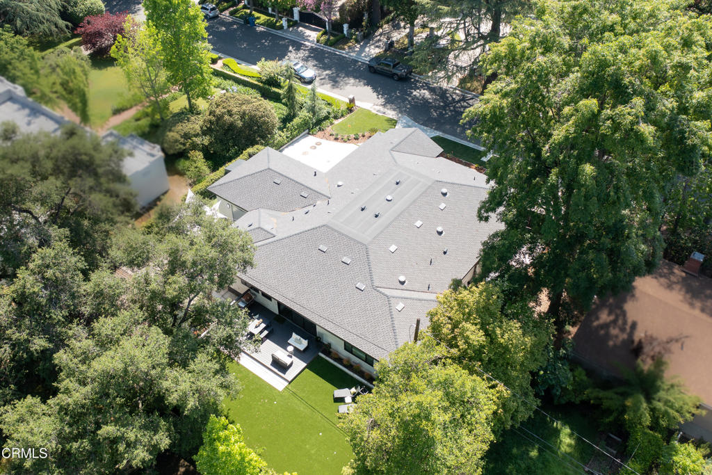 4428 Oakwood Avenue