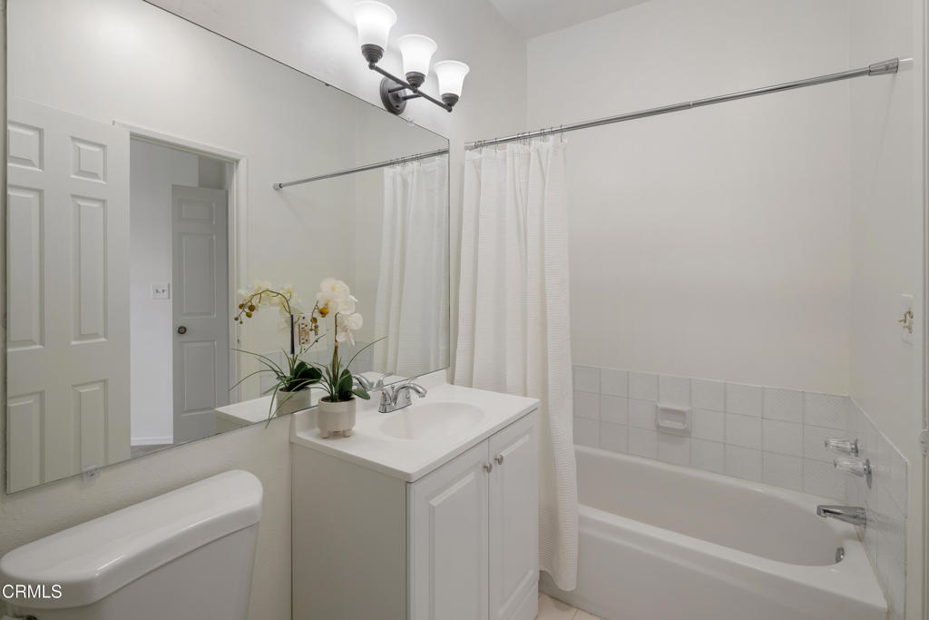 497 E California Boulevard 203