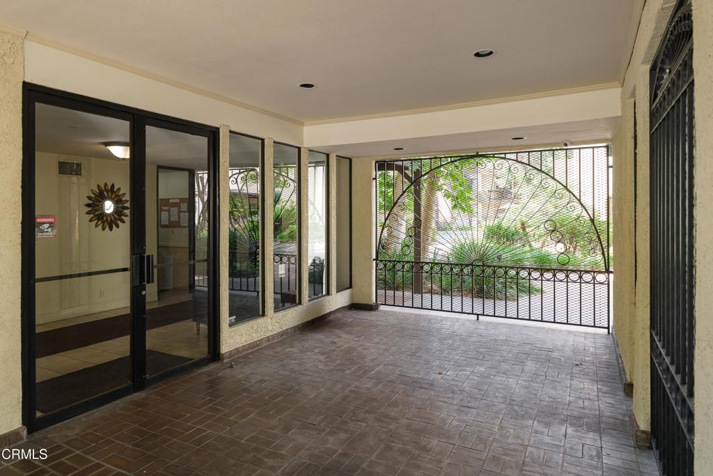 497 E California Boulevard 203