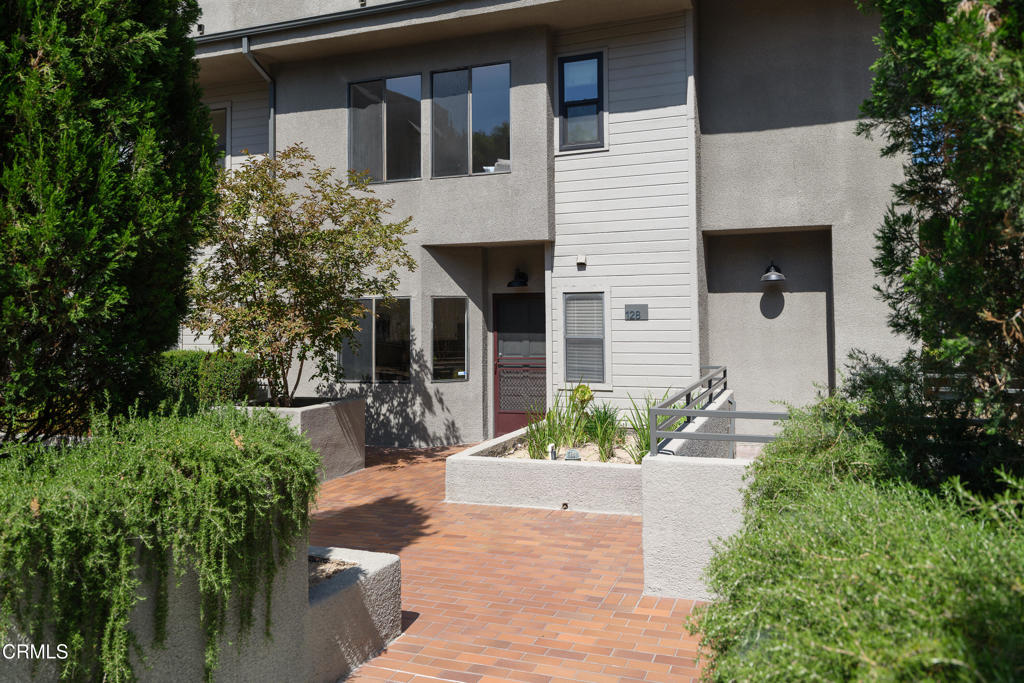 1310 E Orange Grove Boulevard 128