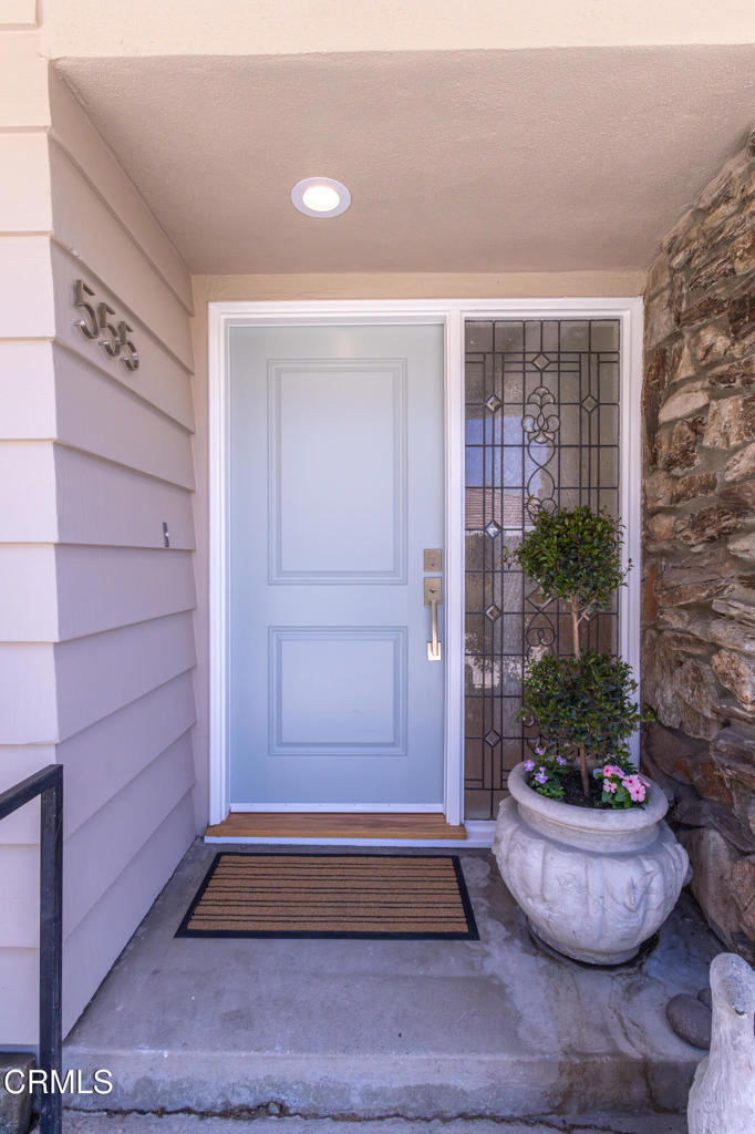 555 Paulette Place