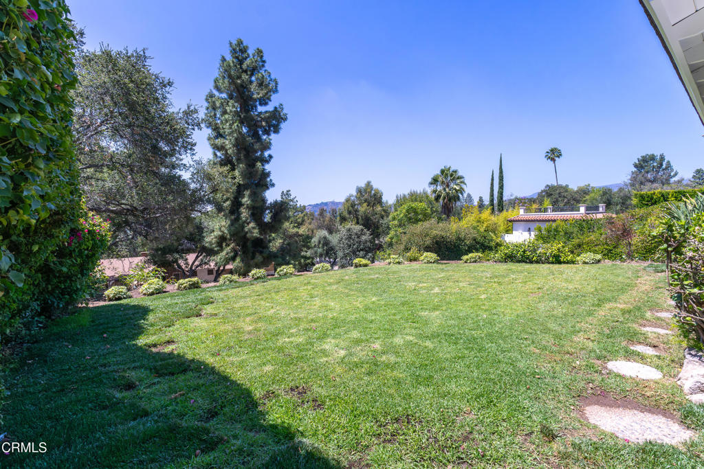 555 Paulette Place