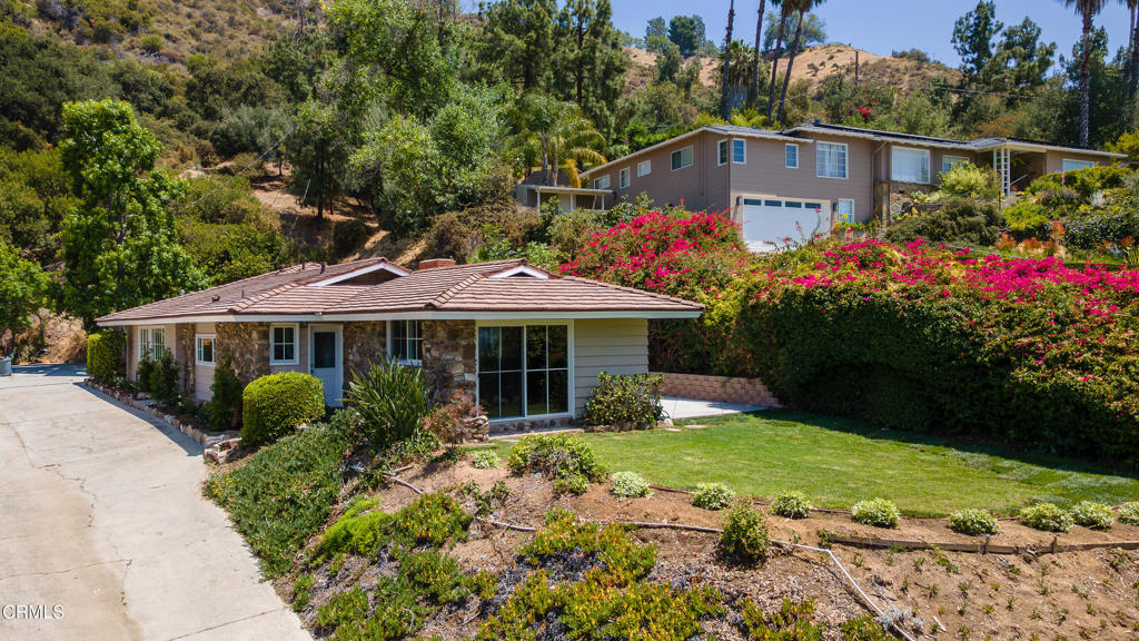 555 Paulette Place