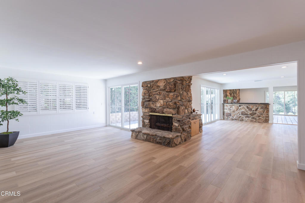 555 Paulette Place