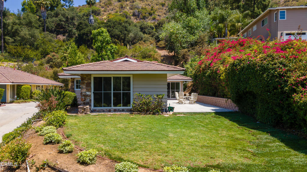 555 Paulette Place