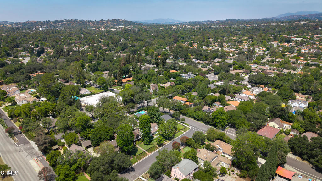 2225 El Molino Place