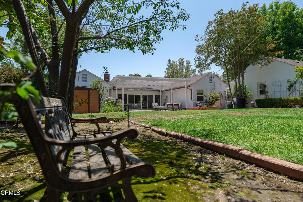 2067 E Woodlyn Road