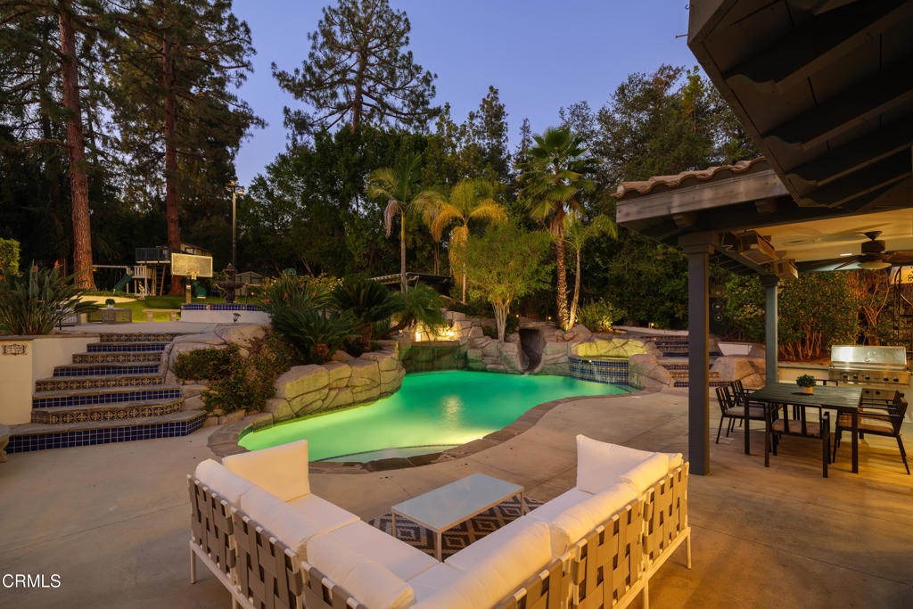 1517 Olive Lane
