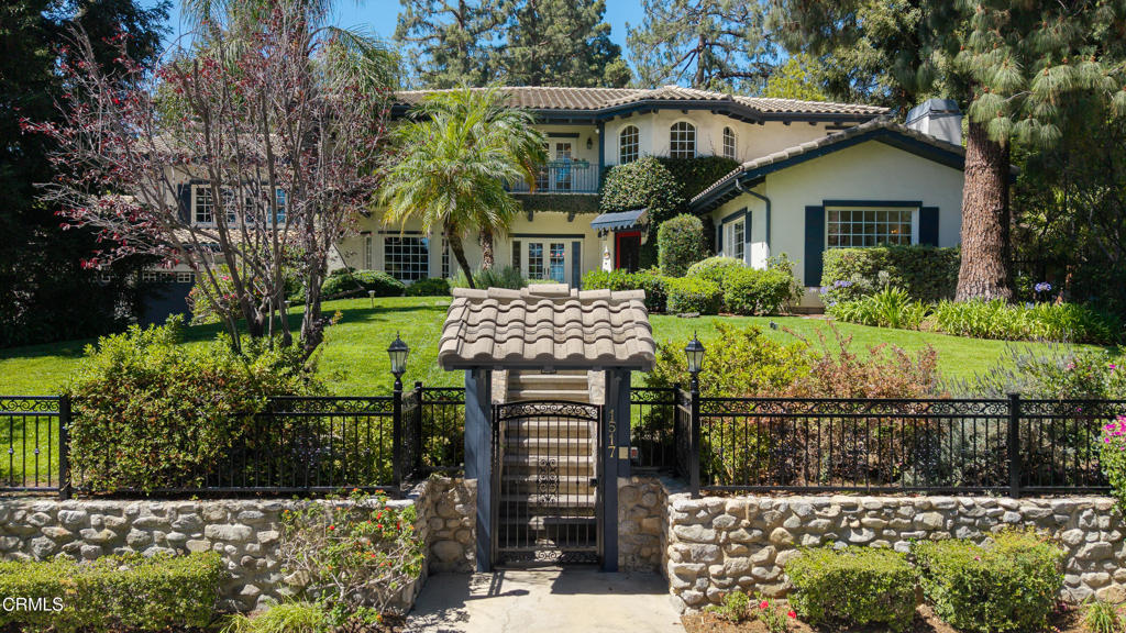 1517 Olive Lane