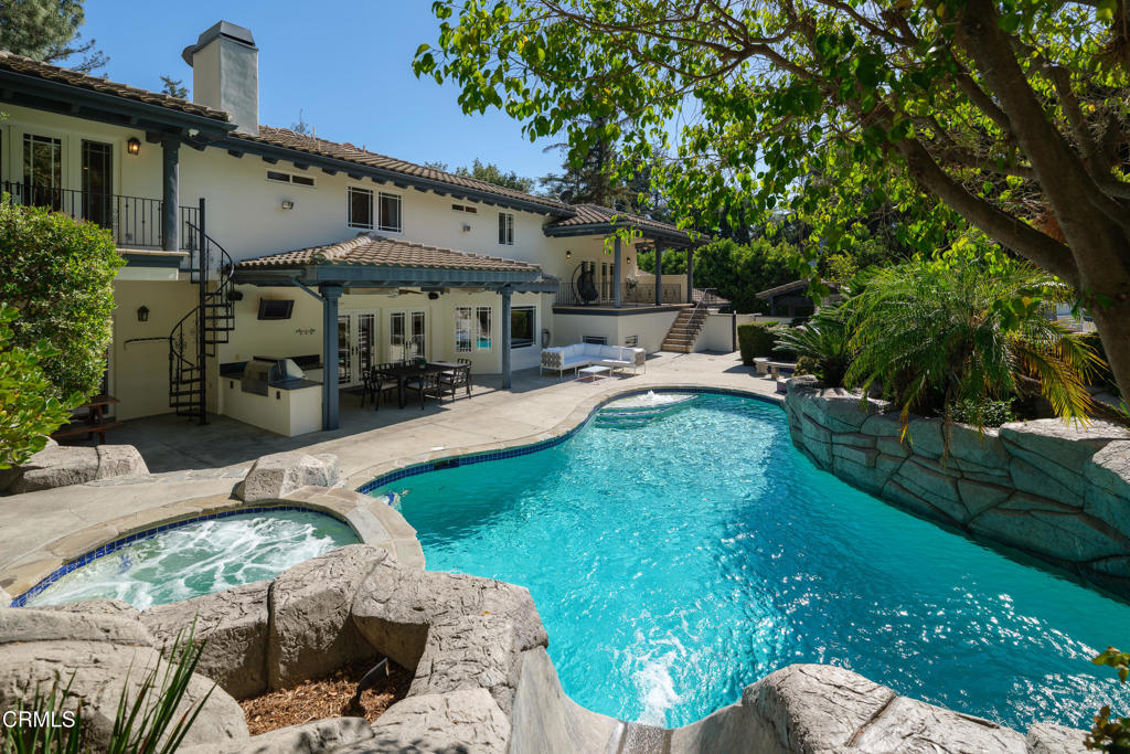 1517 Olive Lane