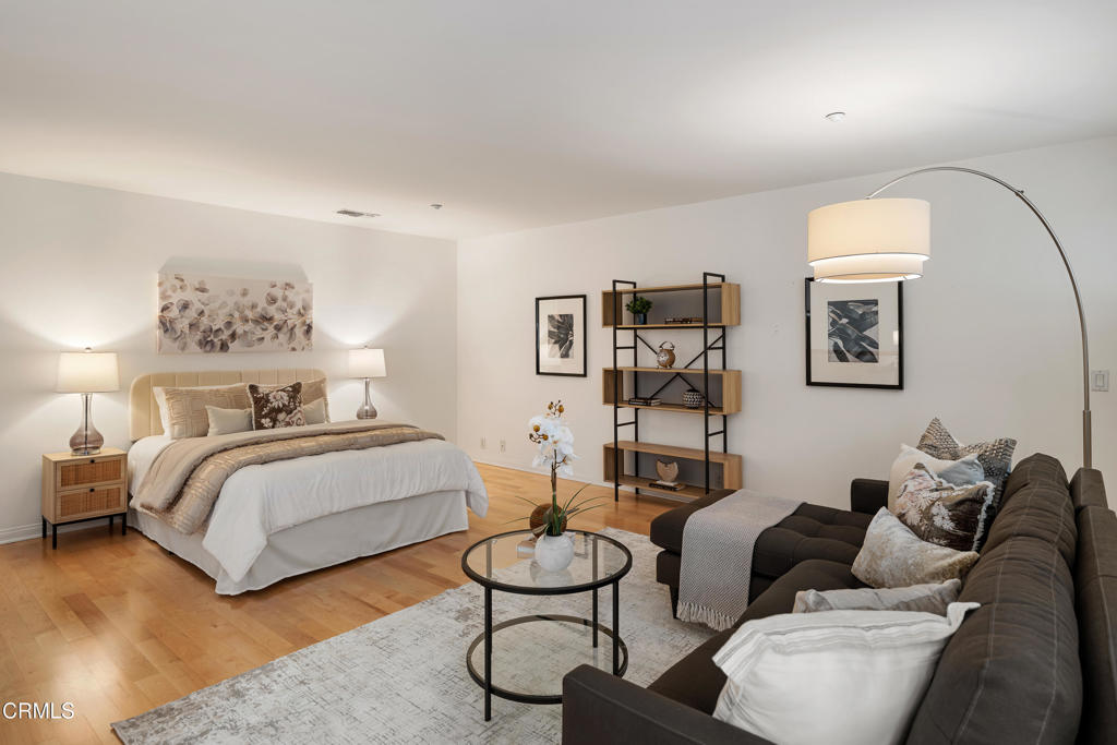 141 S Hudson Avenue 103