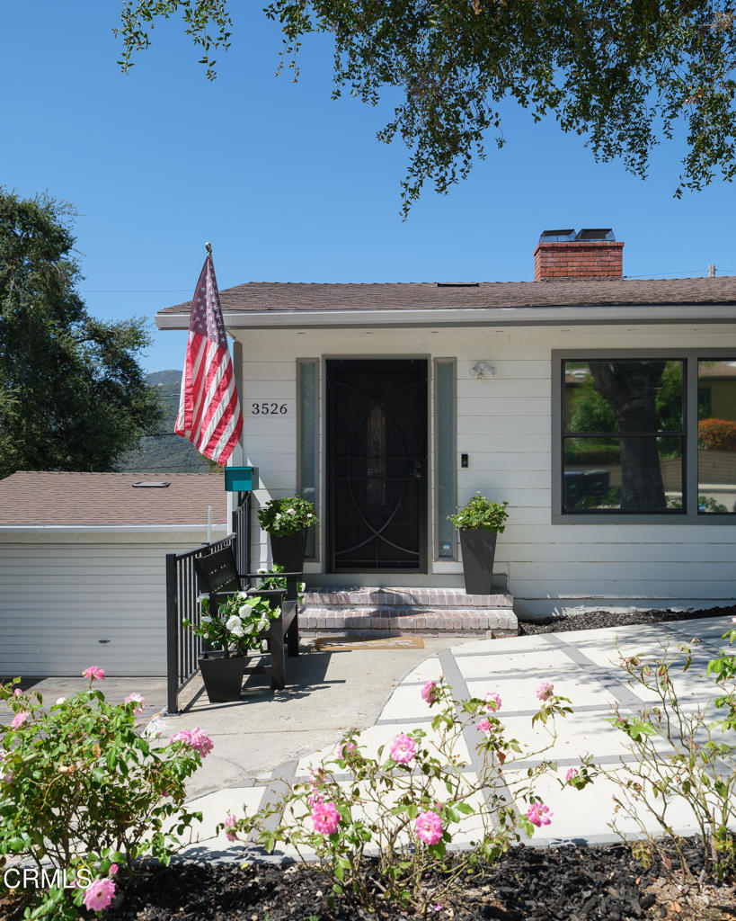 3526 Fairchild Street