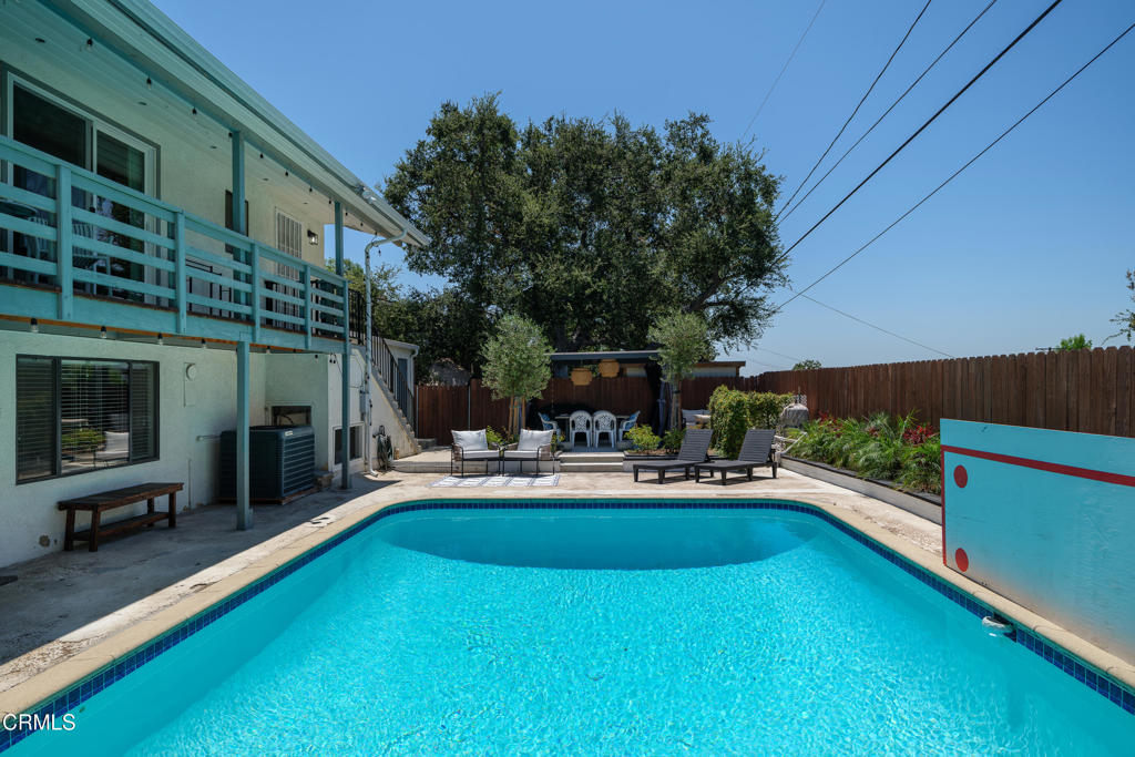 3526 Fairchild Street