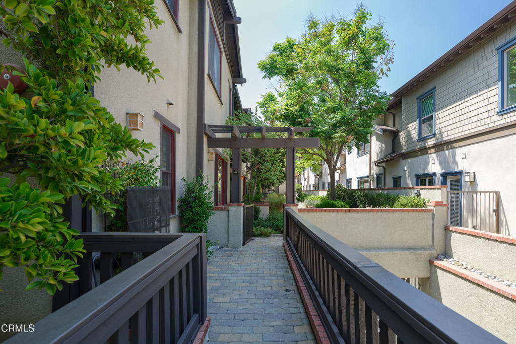 322 Alpine Street 2