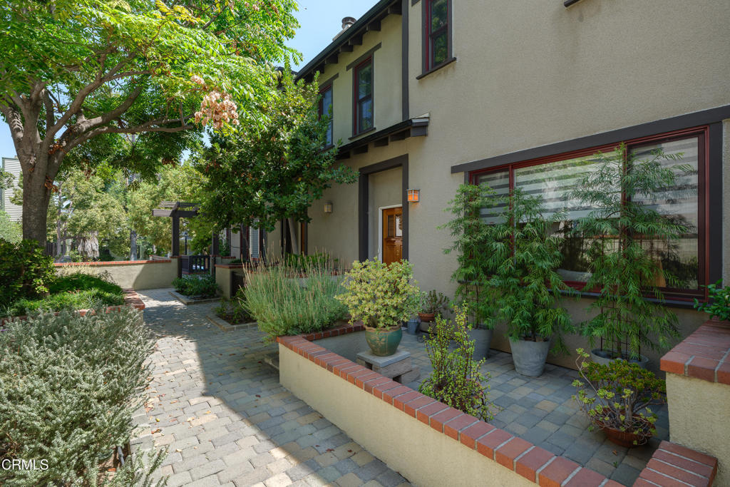 322 Alpine Street 2