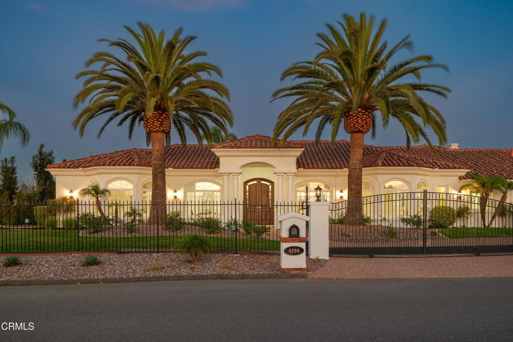 4284 Fallsbrae Road