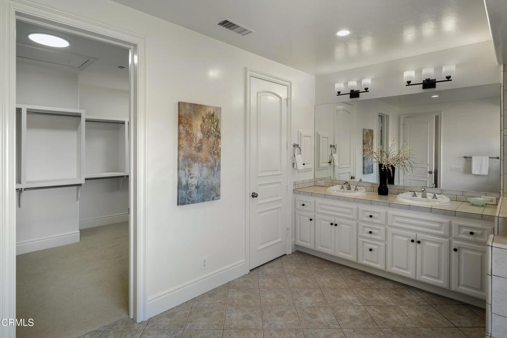 4284 Fallsbrae Road