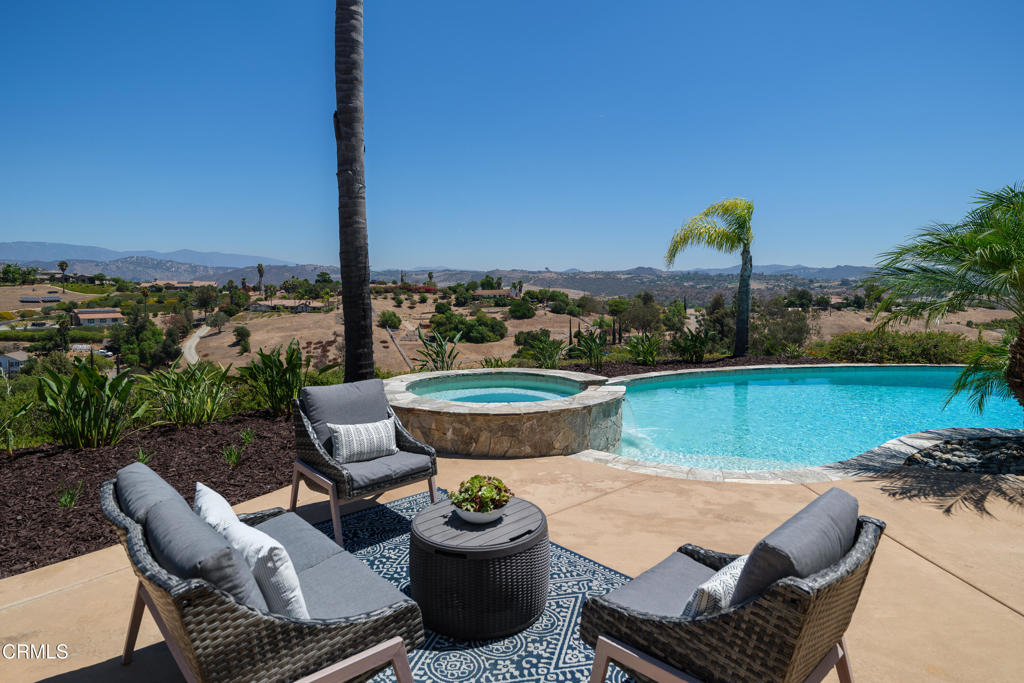 4284 Fallsbrae Road