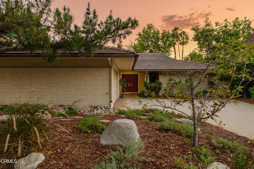 224 Starlight Crest Drive