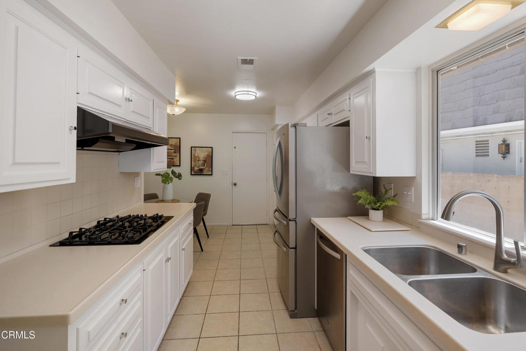 224 Starlight Crest Drive
