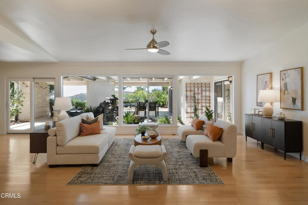 224 Starlight Crest Drive