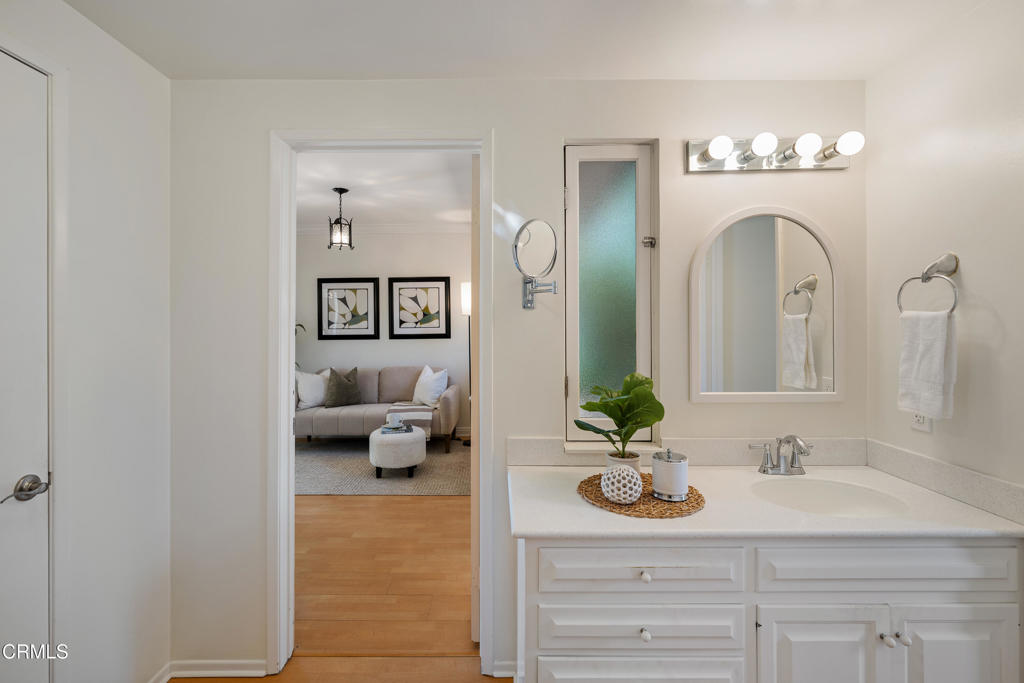 224 Starlight Crest Drive