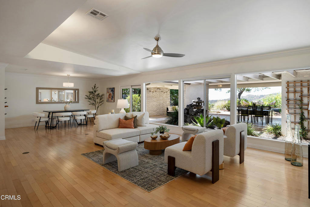 224 Starlight Crest Drive