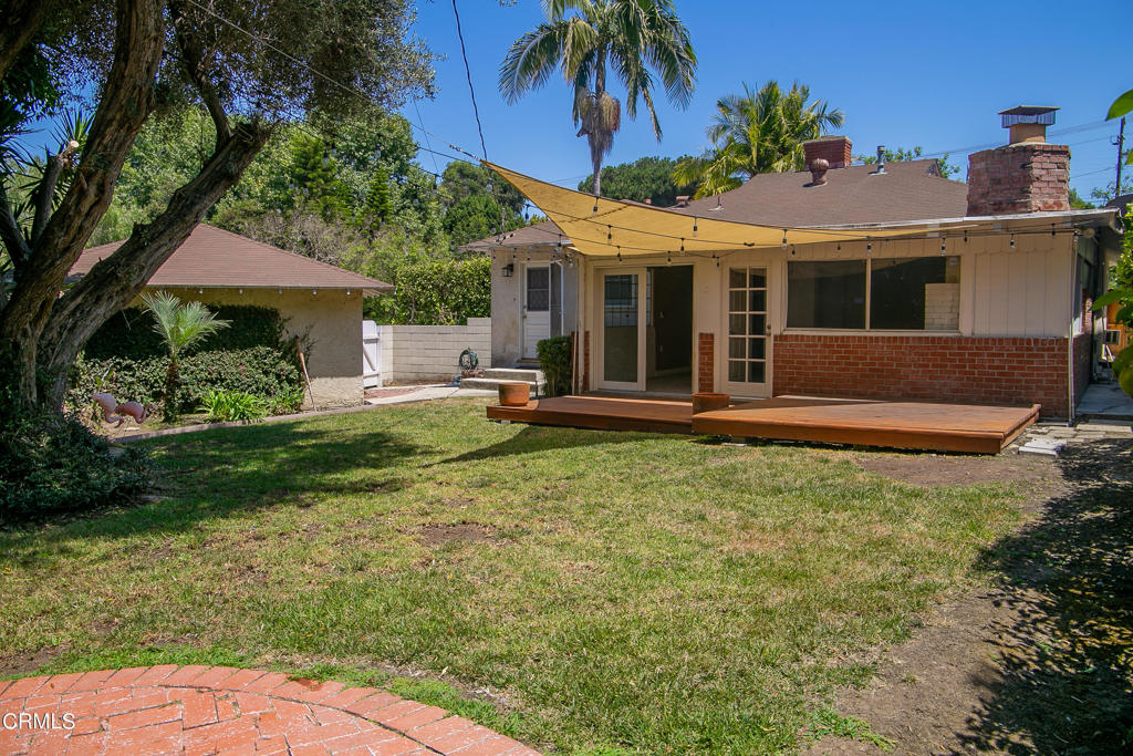 7601 Flight Avenue