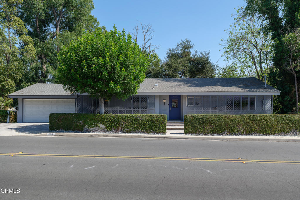 406 E Alhambra Road