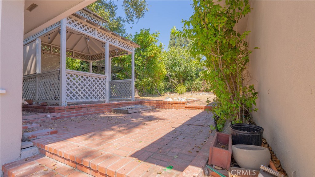 1525 Verdugo Boulevard