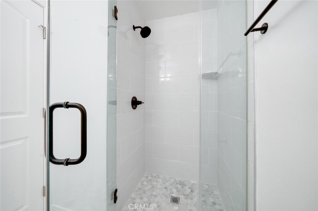 6050 Canterbury Drive F324