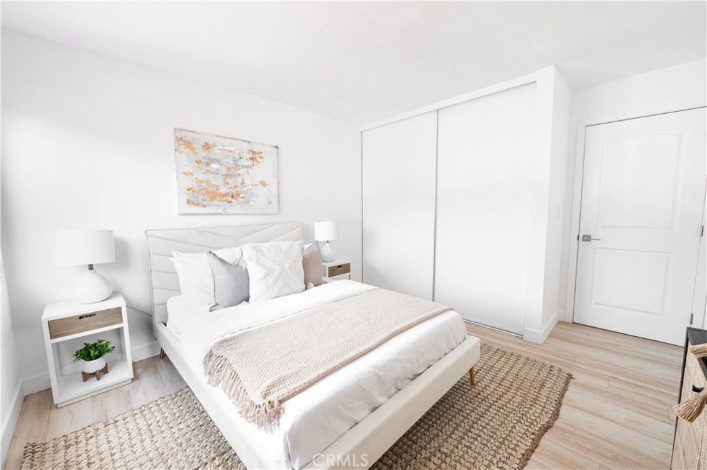 6050 Canterbury Drive F324