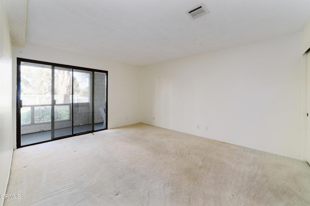 619 Island View Circle