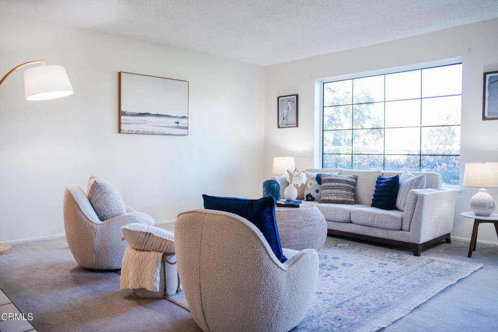 619 Island View Circle