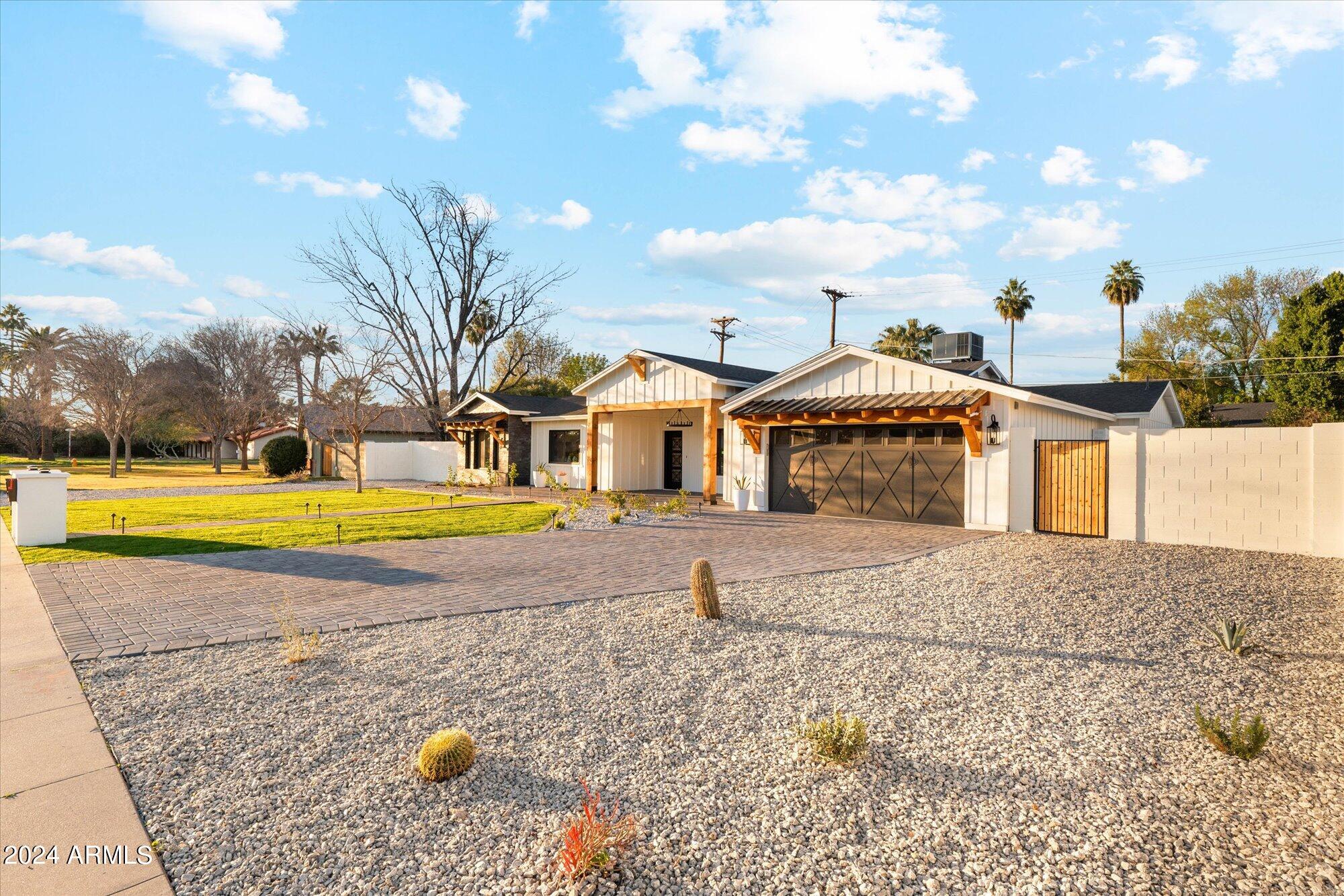 4912 E OSBORN Road