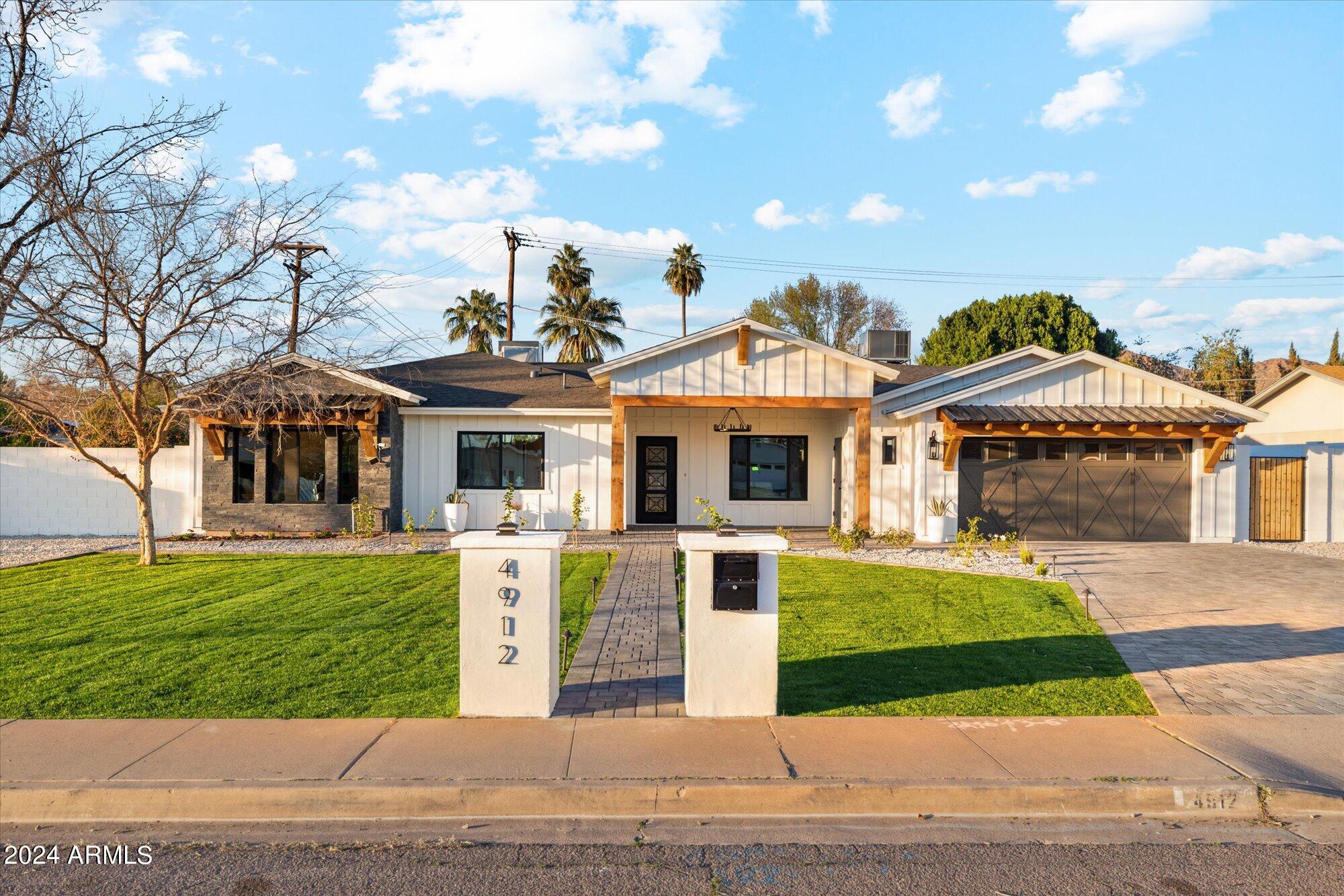 4912 E OSBORN Road