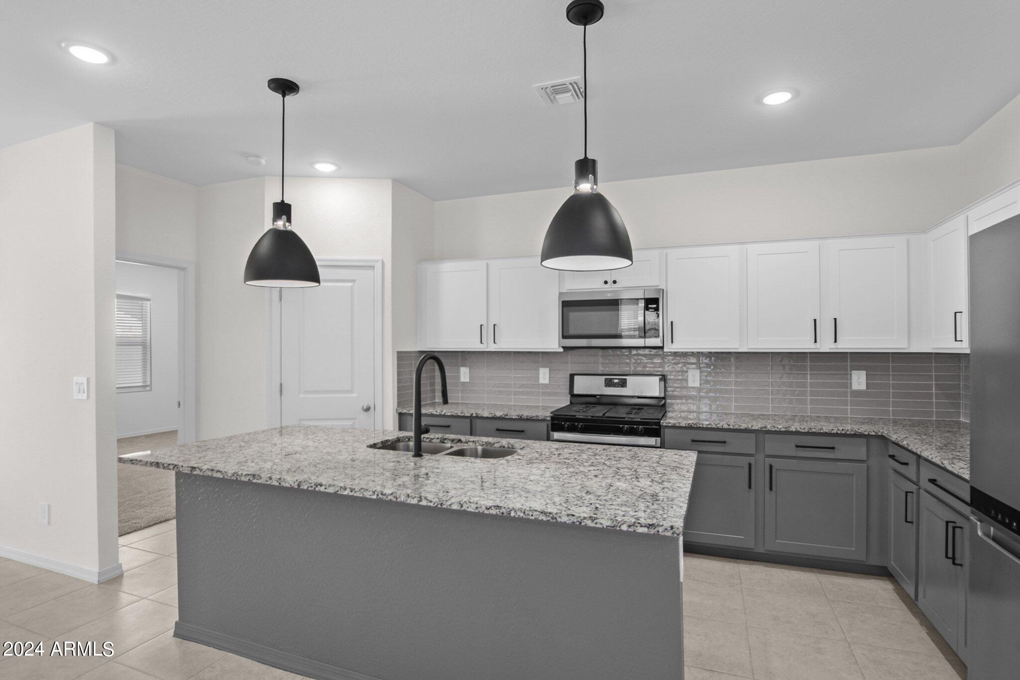 19414 W COOLIDGE Street