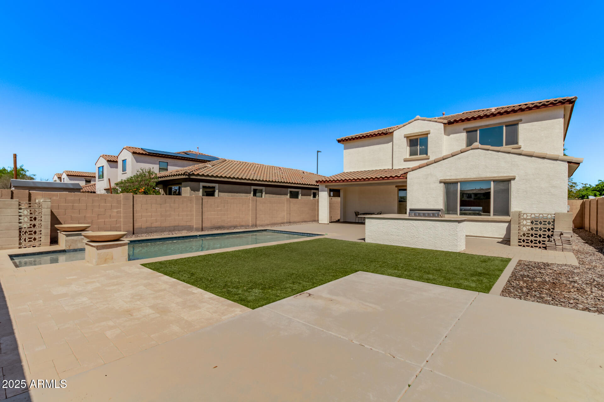 5462 S LUISENO Boulevard