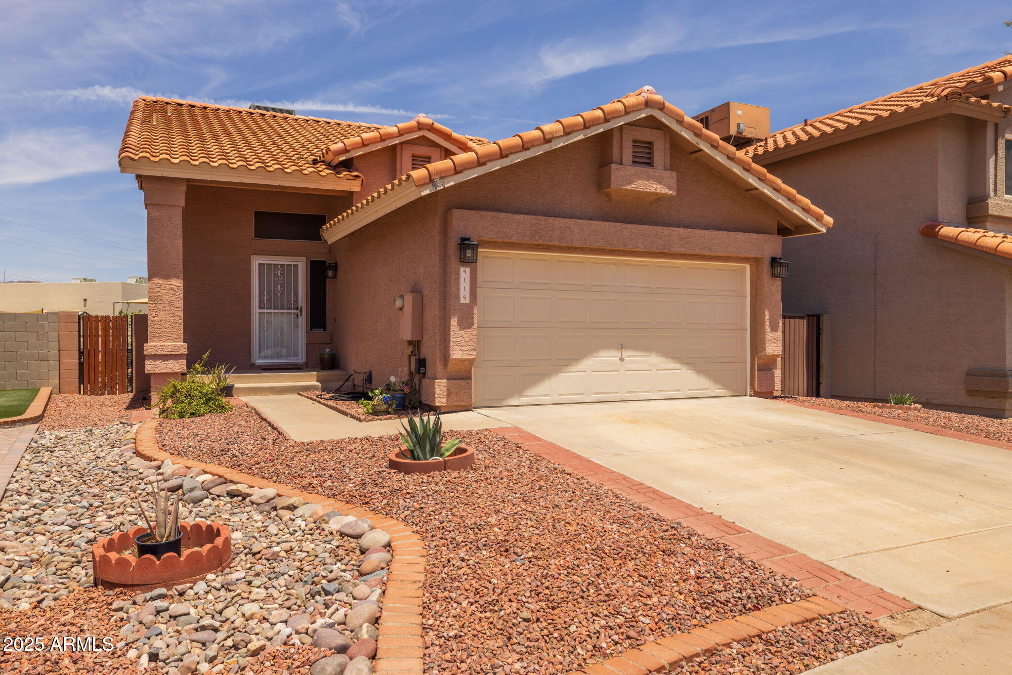 4114 E MUIRWOOD Drive