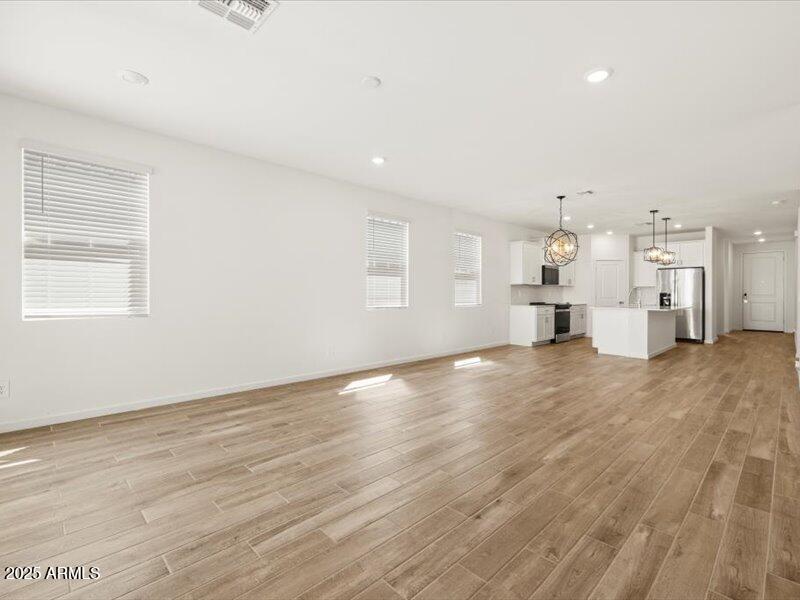 7456 E COZY COTTAGE Lane