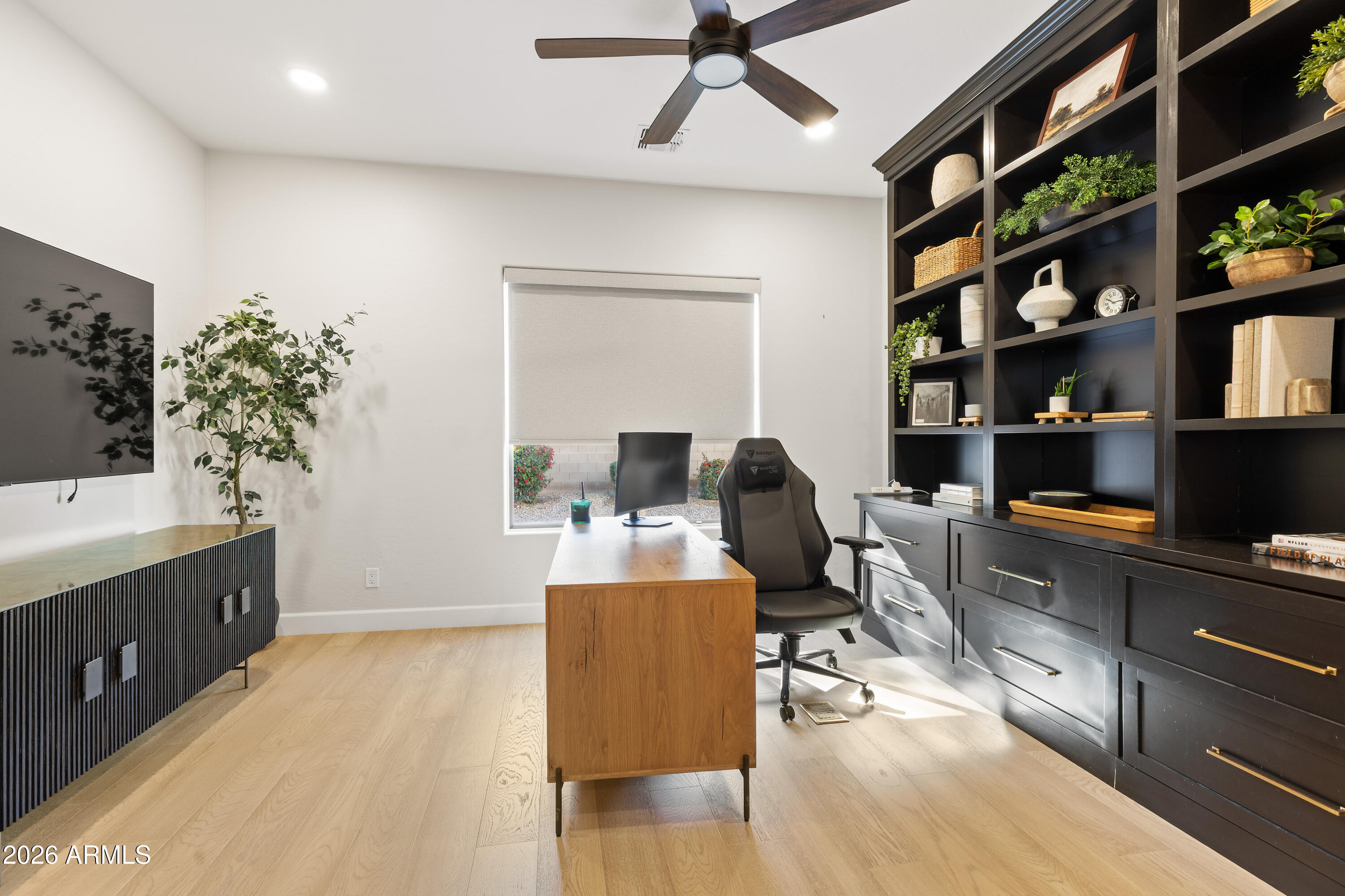 2517 S CONSTELLATION Way