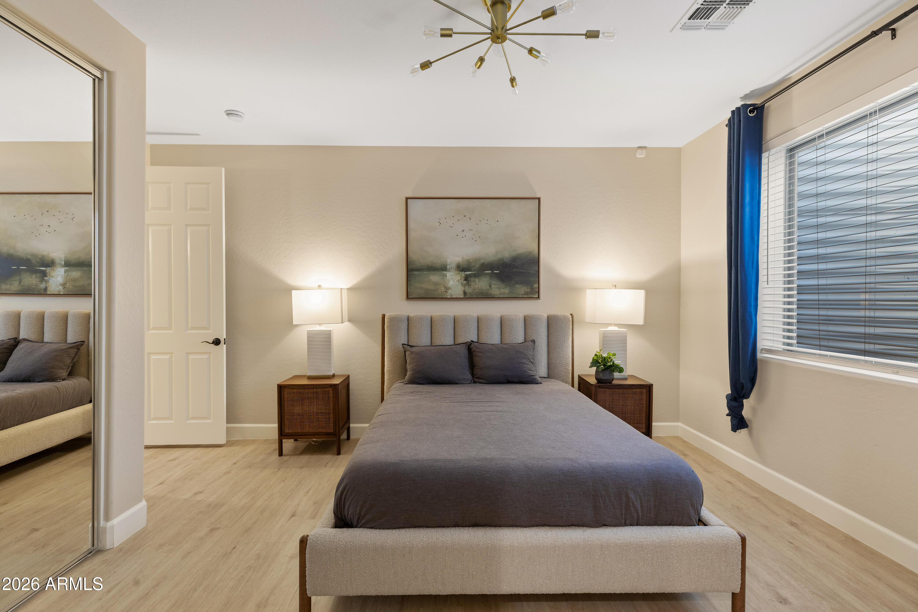 2517 S CONSTELLATION Way