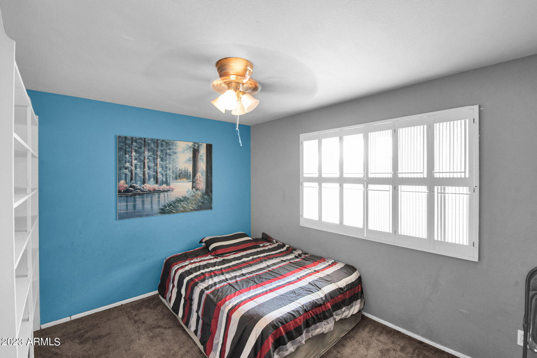 3044 W MARYLAND Avenue