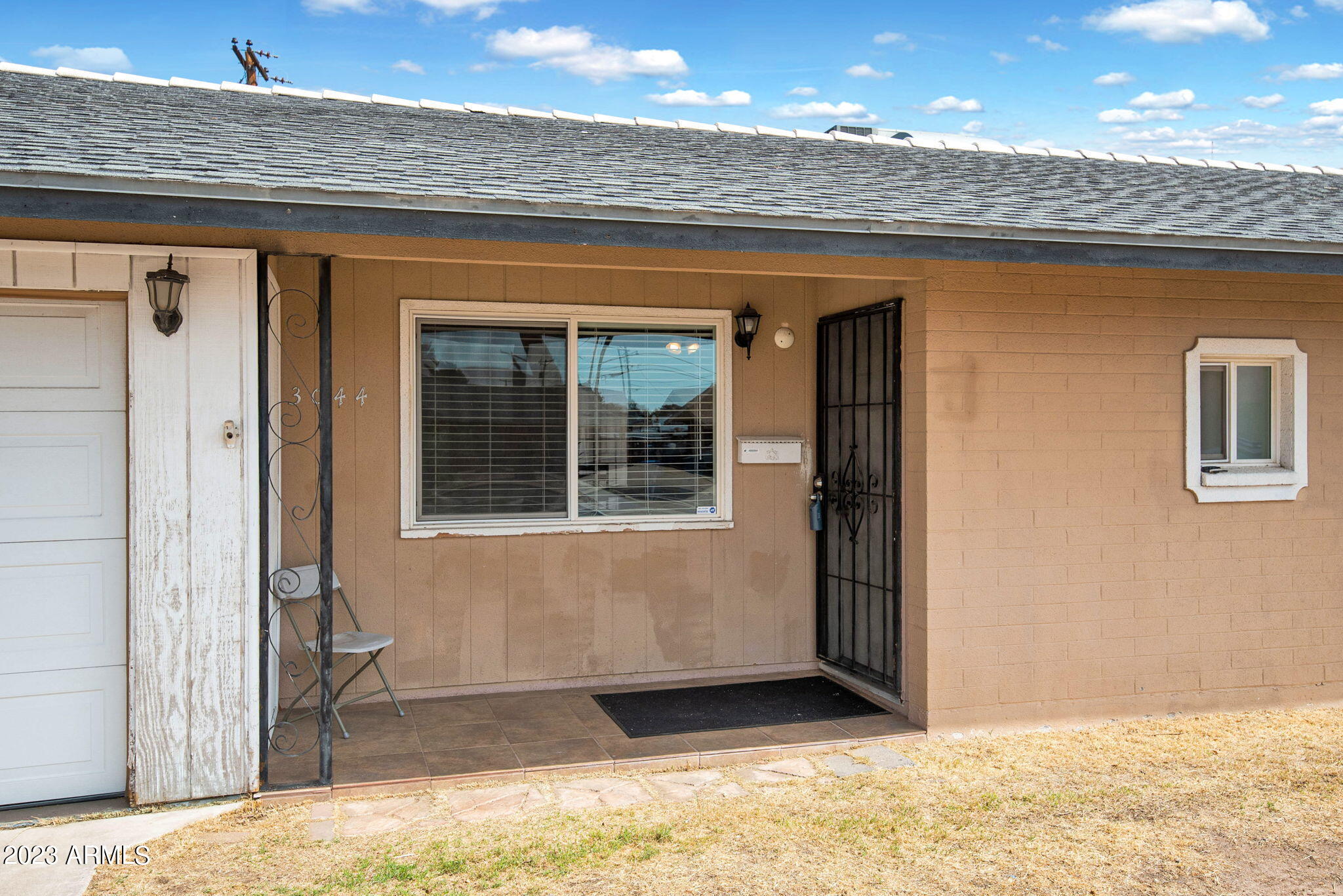 3044 W MARYLAND Avenue