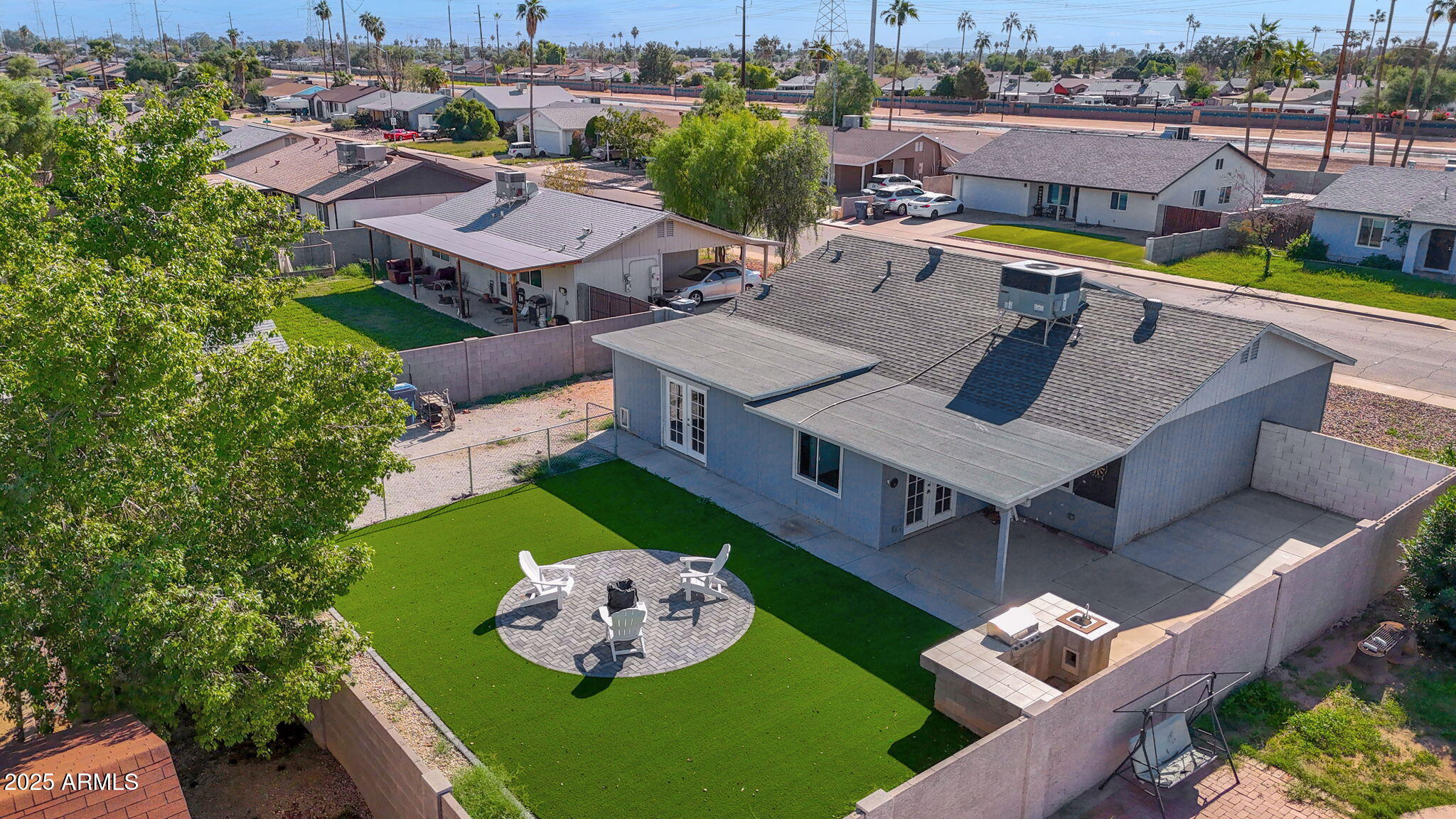 2334 W PERALTA Avenue