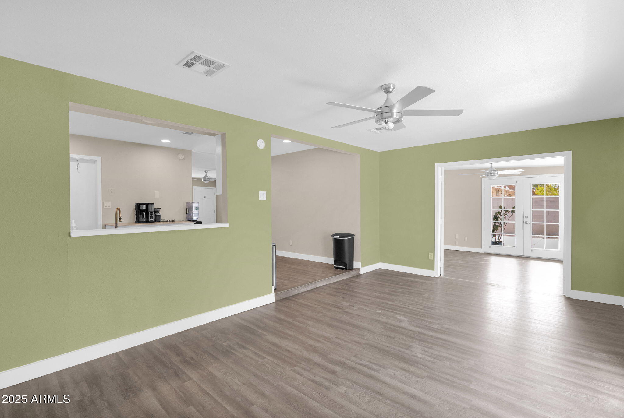 2334 W PERALTA Avenue