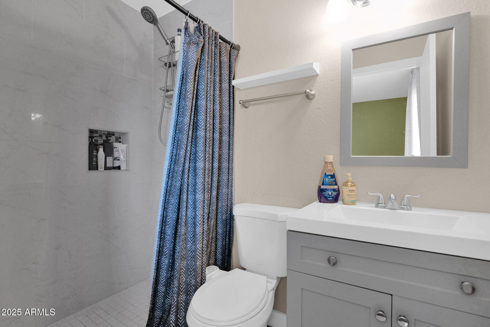 2334 W PERALTA Avenue