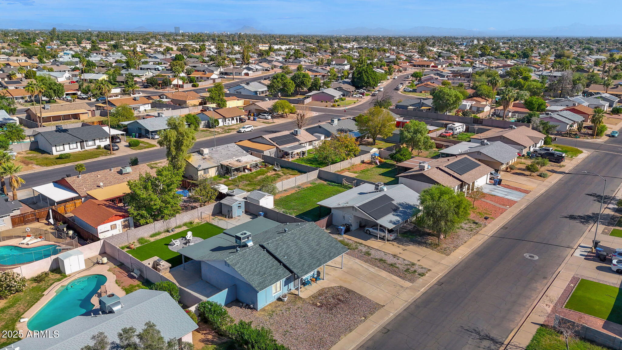 2334 W PERALTA Avenue